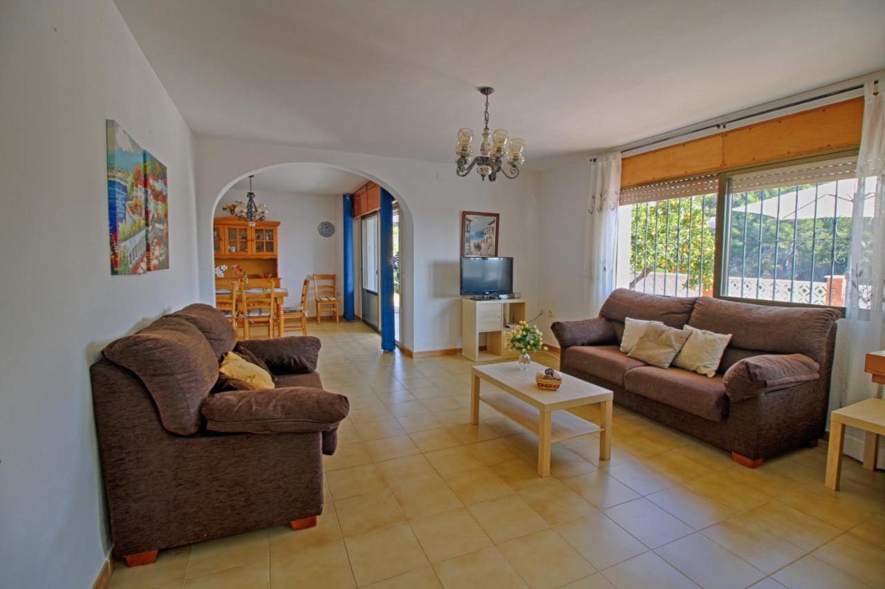 Holiday Villa Bellota Беніса Екстер'єр фото
